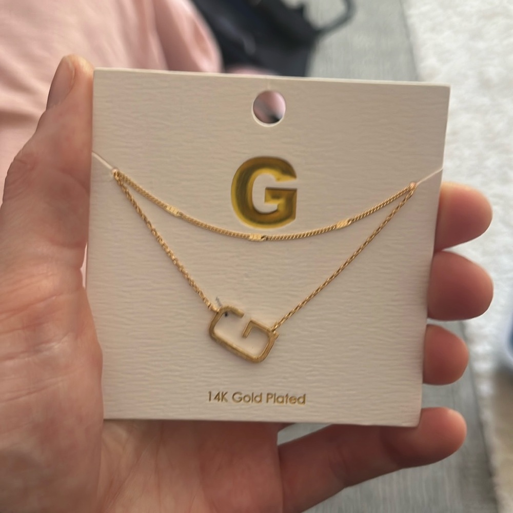 Francesca’s double layered G necklace